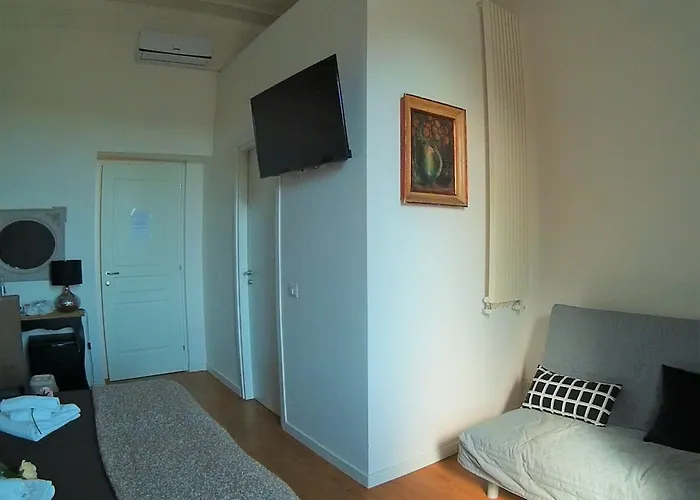 Castel Sant'angelo 2*